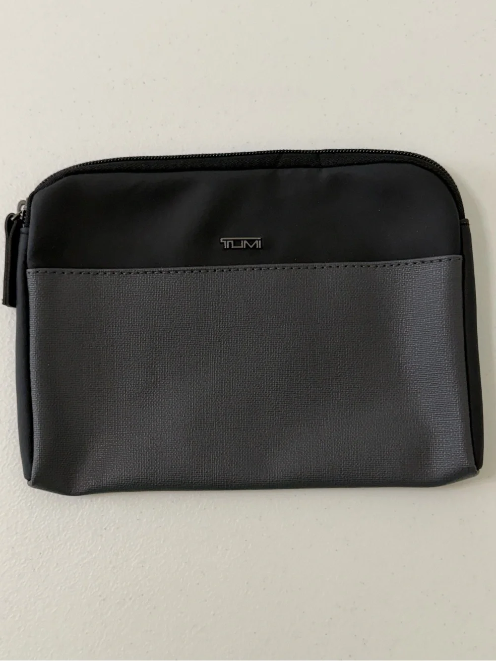 TUMI for Delta Gray Ballistic Tech Cord Pouch Organizer Cosmetic Case